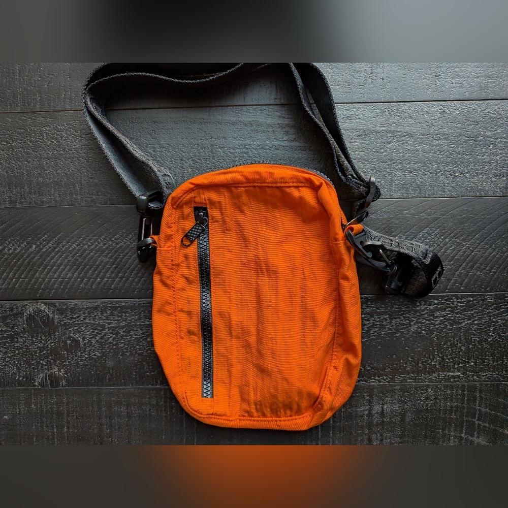 Baggu Orange Sport Crossbody